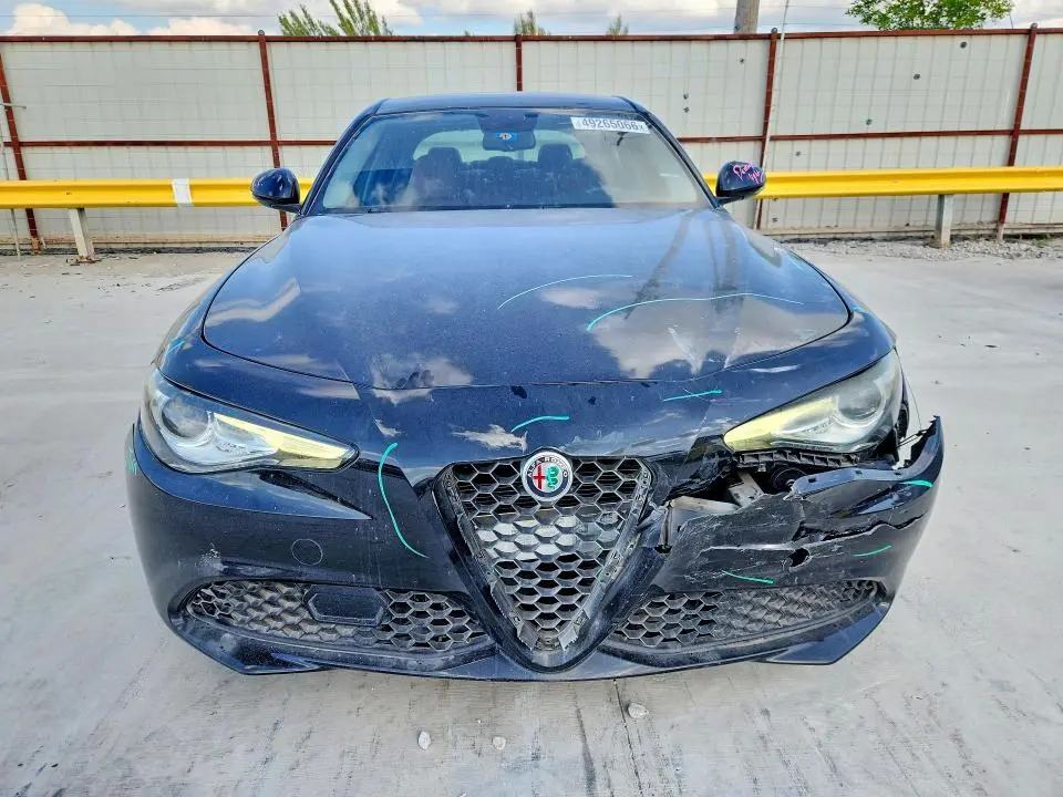 2018 ALFA ROMEO GIULIA   