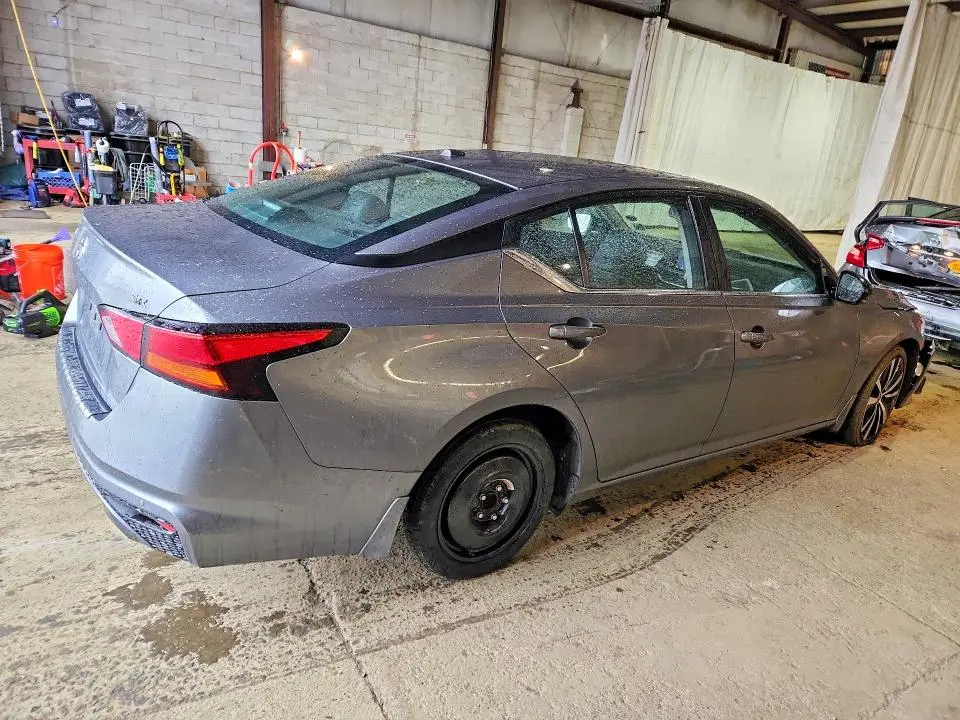 2021 NISSAN ALTIMA 2.5 SR  