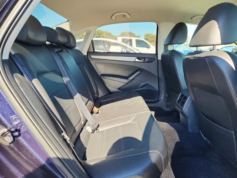 2014 VOLKSWAGEN PASSAT SE  