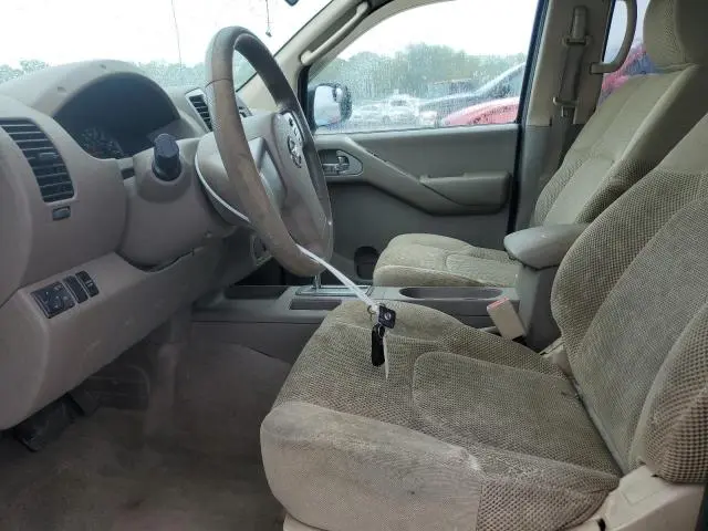 2010 NISSAN FRONTIER CREW CAB SE  