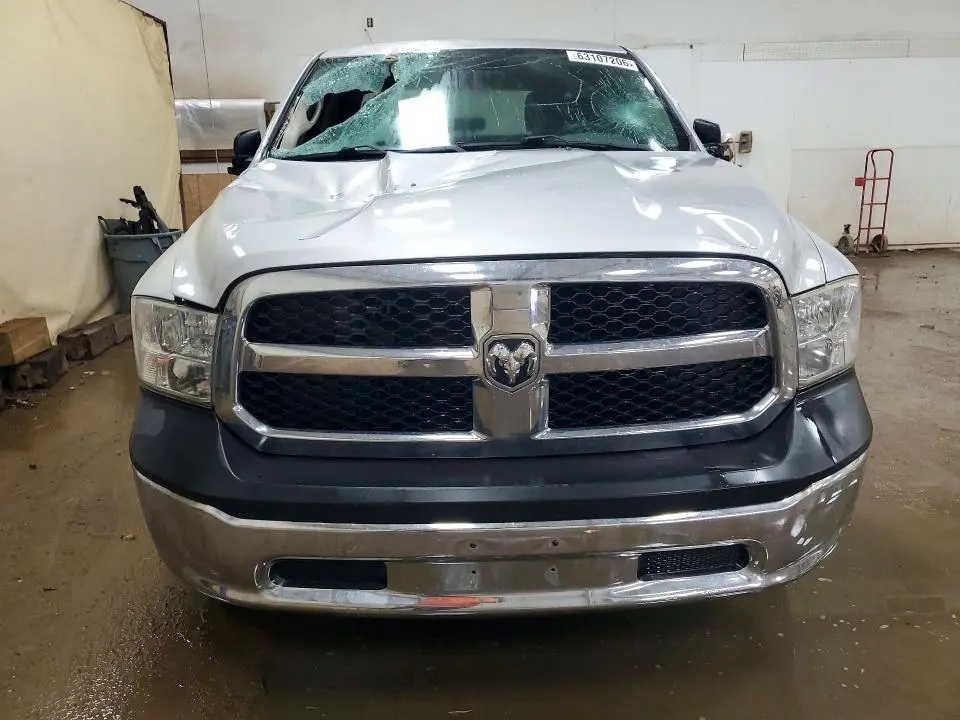 2016 RAM 1500 ST  