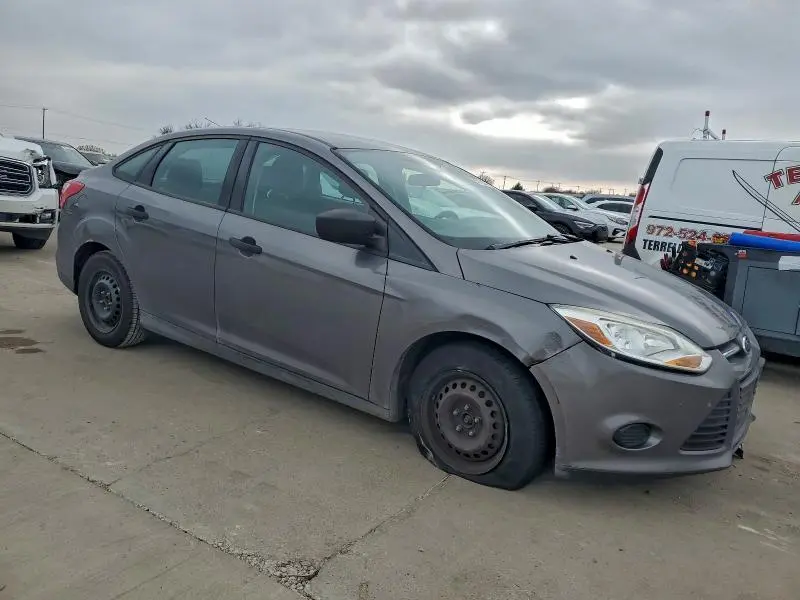 2013 FORD FOCUS S  