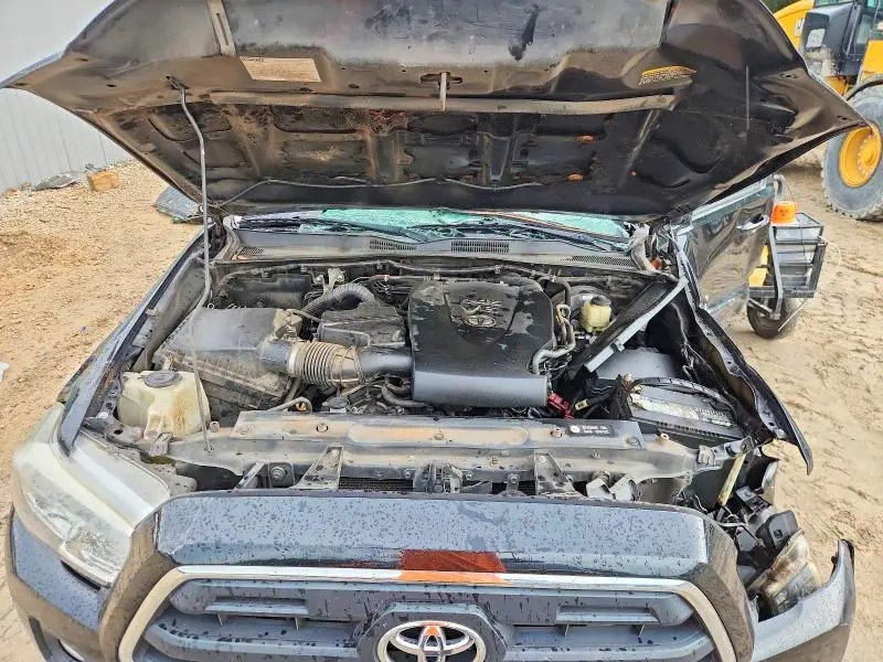 2016 TOYOTA TACOMA SR5 V6  