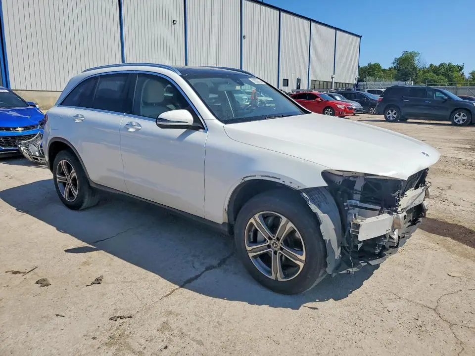 2019 MERCEDES-BENZ GLC 300 4MATIC  