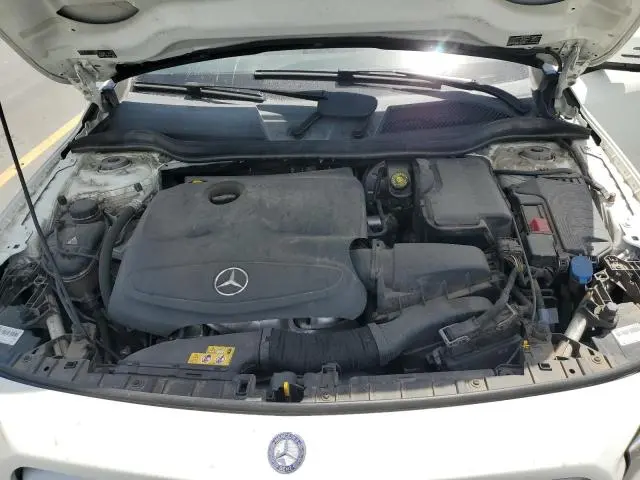 2017 MERCEDES-BENZ GLA 250 4MATIC  