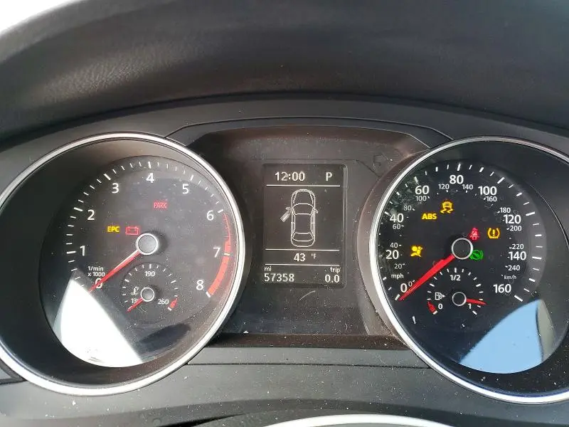 2017 VOLKSWAGEN JETTA SE  