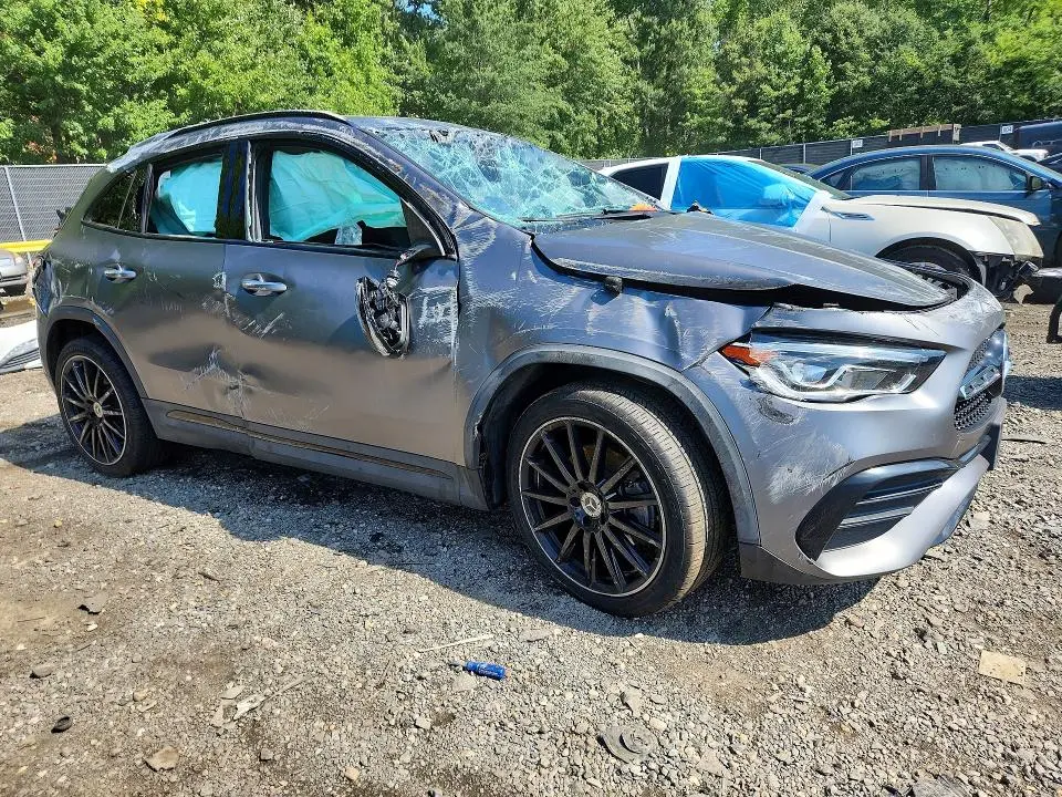 2021 MERCEDES-BENZ GLA 250 4MATIC  