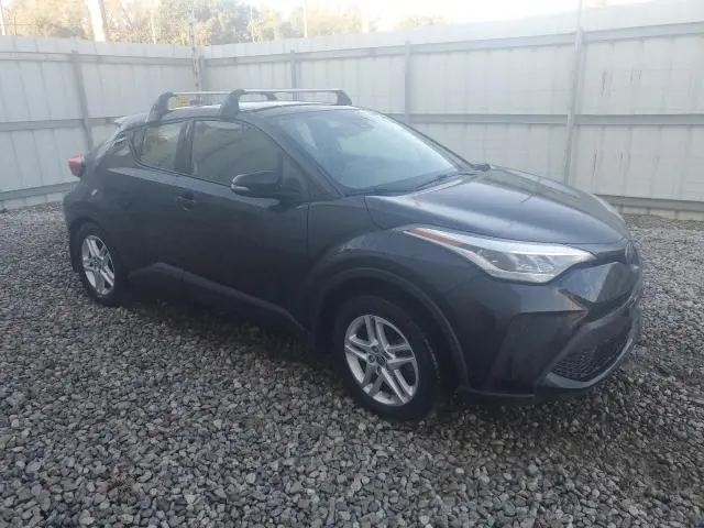 2021 TOYOTA C-HR XLE