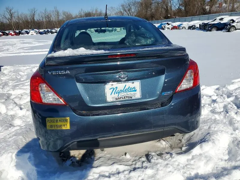 2016 NISSAN VERSA S  