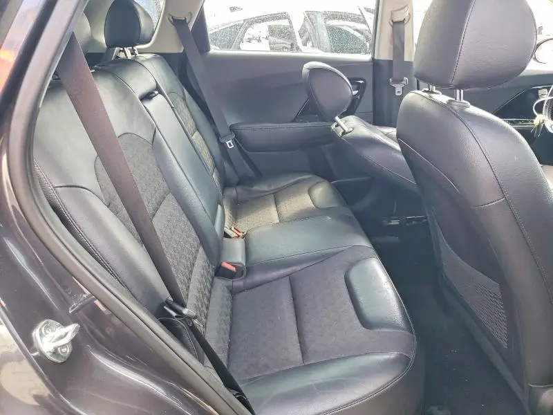 2018 KIA NIRO   
