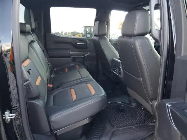 2021 GMC SIERRA K1500 AT4  