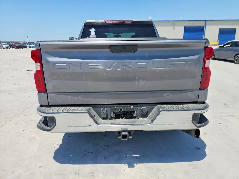 2021 CHEVROLET SILVERADO C1500 LT  