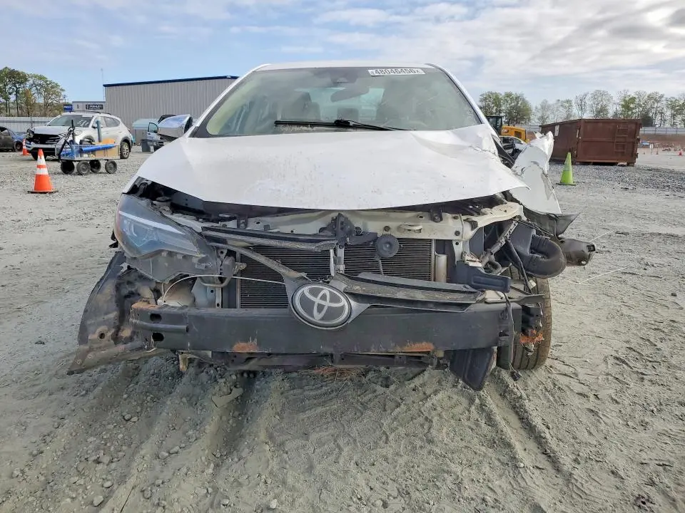 2017 TOYOTA COROLLA LE  