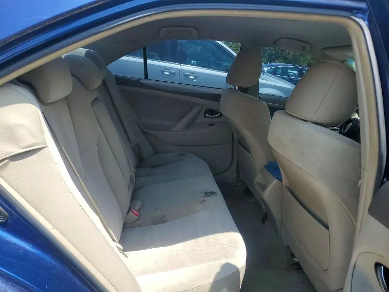 2011 TOYOTA CAMRY LE  
