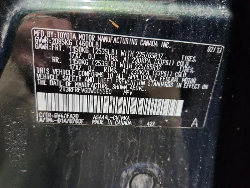 2013 TOYOTA RAV4 XLE  