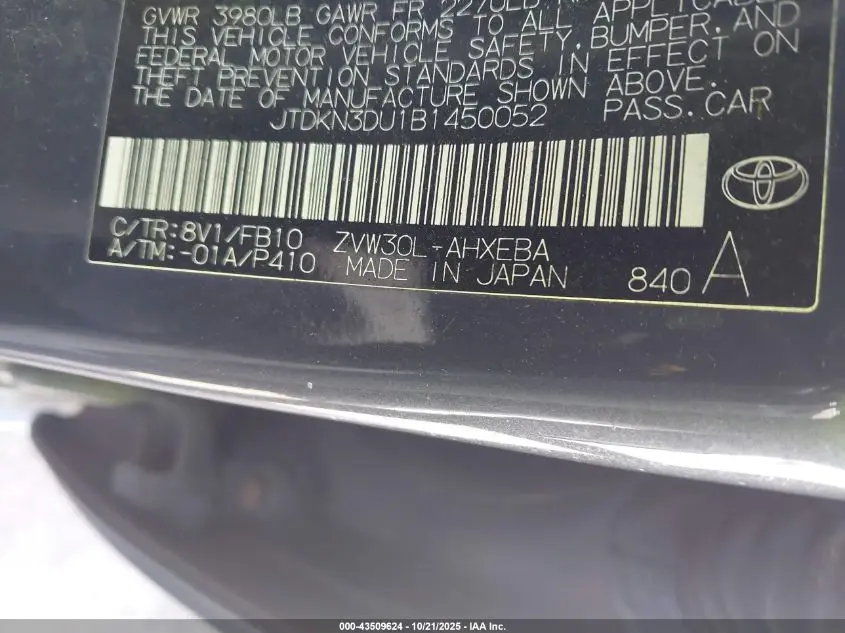 2011 TOYOTA PRIUS THREE