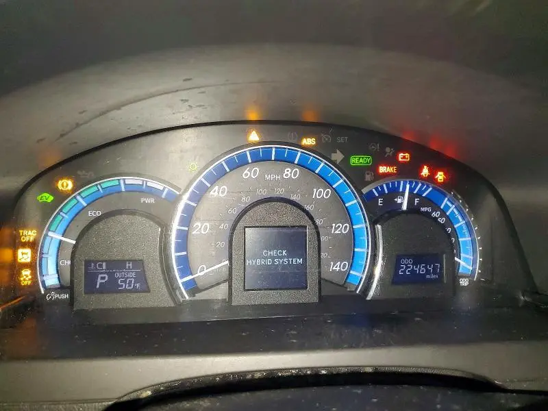 2013 TOYOTA CAMRY HYBRID  