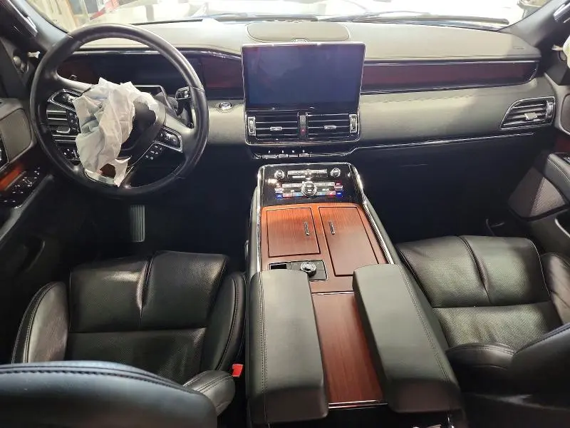 2022 LINCOLN NAVIGATOR L RESERVE  