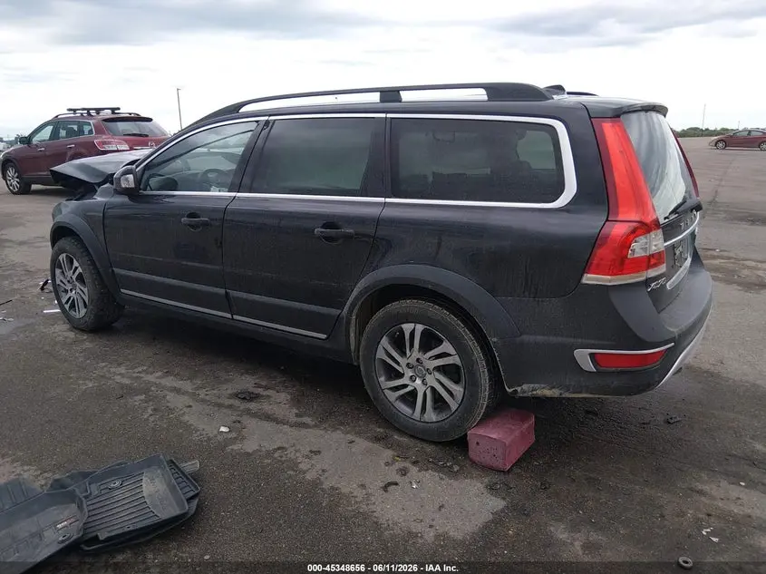 2015 VOLVO XC70 3.2 PREMIER
