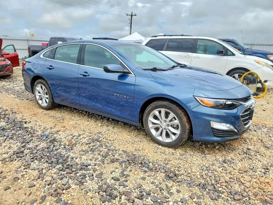 2024 CHEVROLET MALIBU LT  