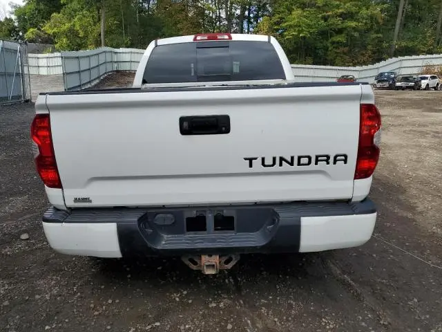 2018 TOYOTA TUNDRA DOUBLE CAB SR  