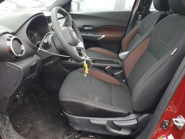2024 NISSAN KICKS SR  