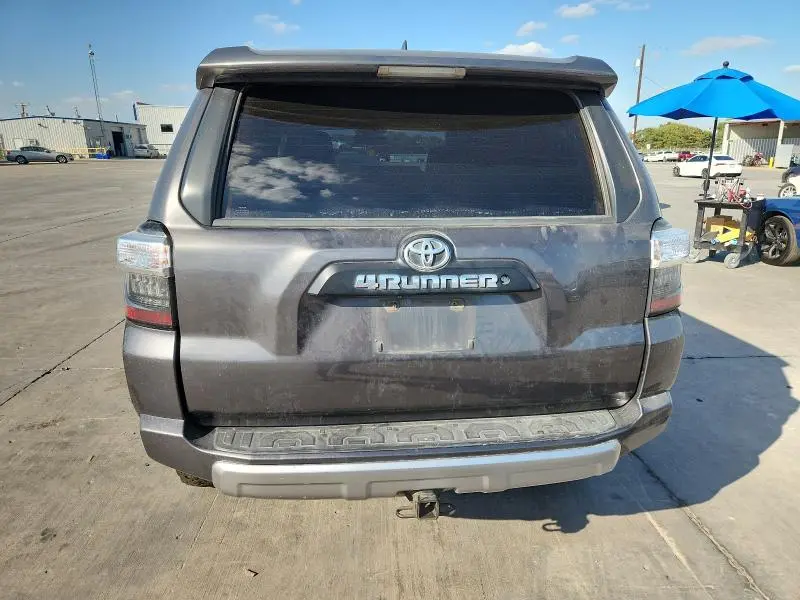 2016 TOYOTA 4RUNNER SR5/SR5 PREMIUM  