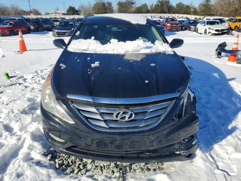 2011 HYUNDAI SONATA SE  