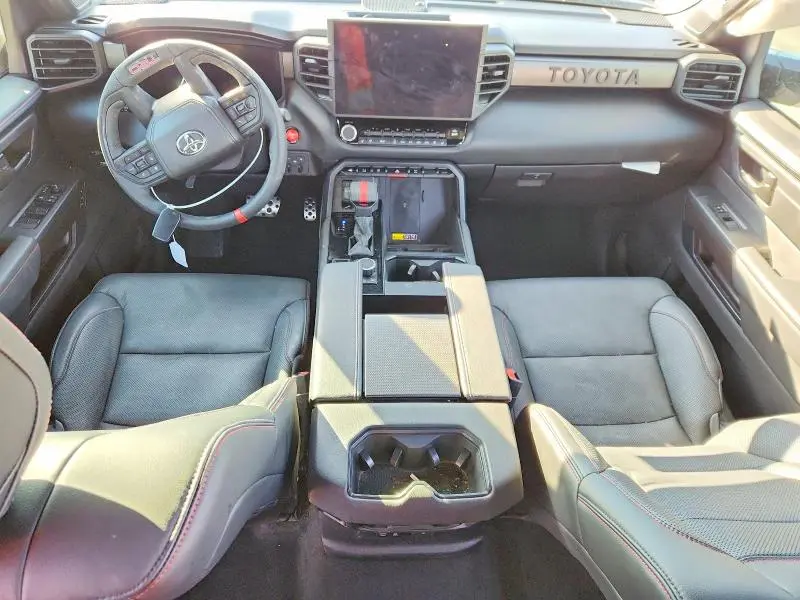 2025 TOYOTA TUNDRA CREWMAX LIMITED  