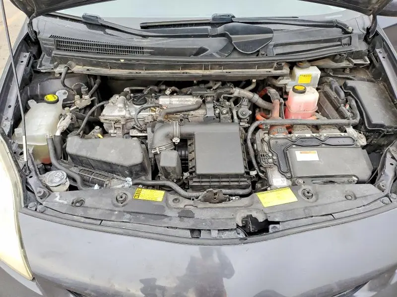 2014 TOYOTA PRIUS TWO  