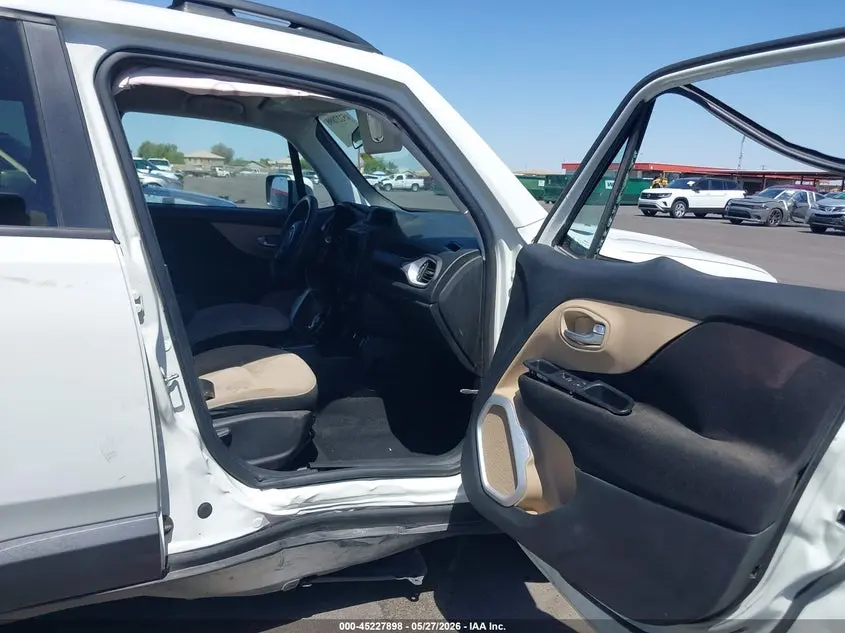 2018 JEEP RENEGADE LATITUDE FWD