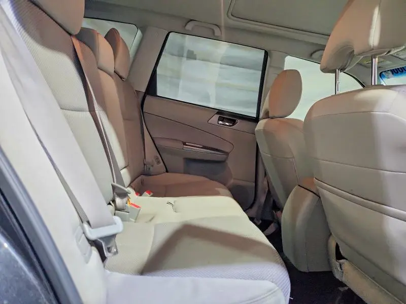 2013 SUBARU FORESTER 2.5X PREMIUM  