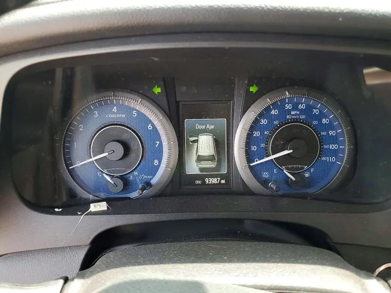2019 TOYOTA SIENNA LIMITED PREMIUM 7-PASSENGER  