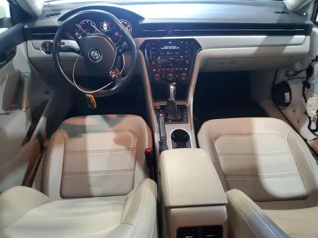 2020 VOLKSWAGEN PASSAT SE  