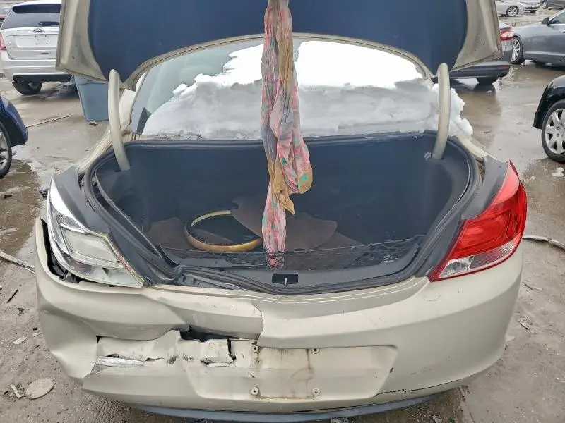 2011 BUICK REGAL CXL  