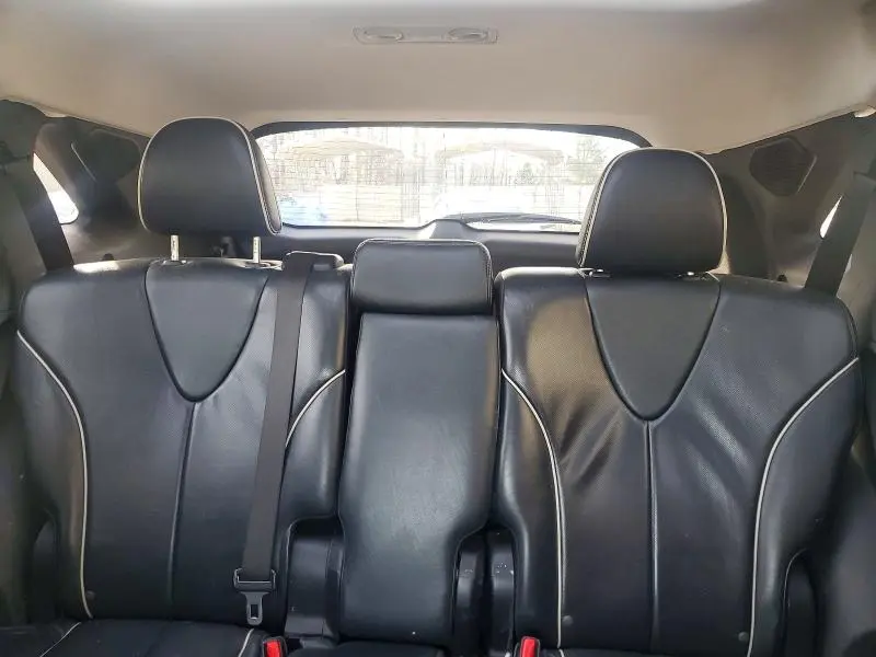 2013 TOYOTA VENZA XLE  