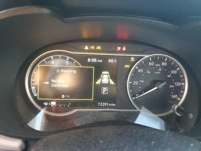 2021 NISSAN VERSA SV  