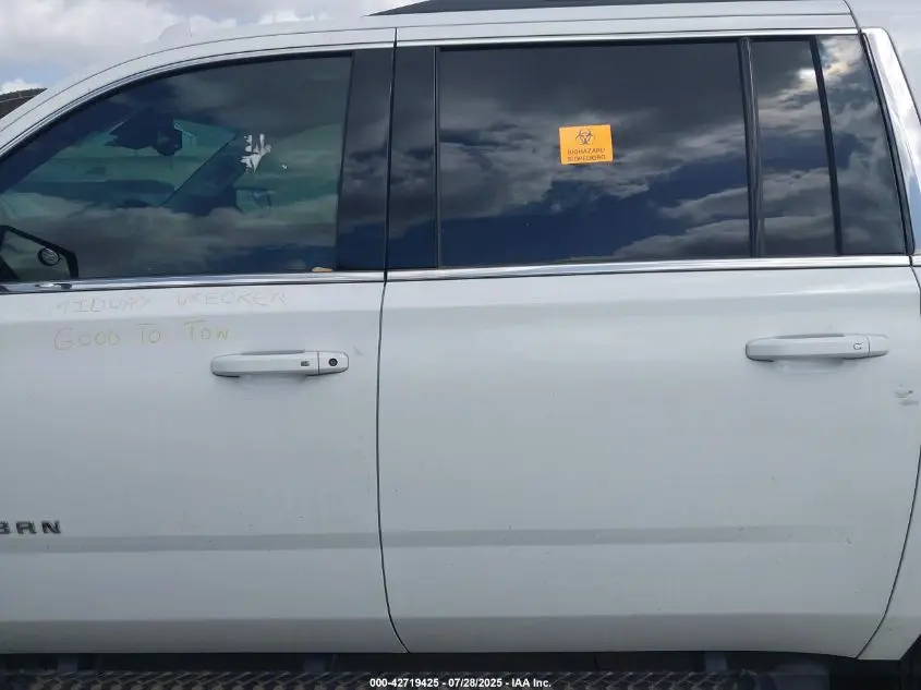 2016 CHEVROLET SUBURBAN LT
