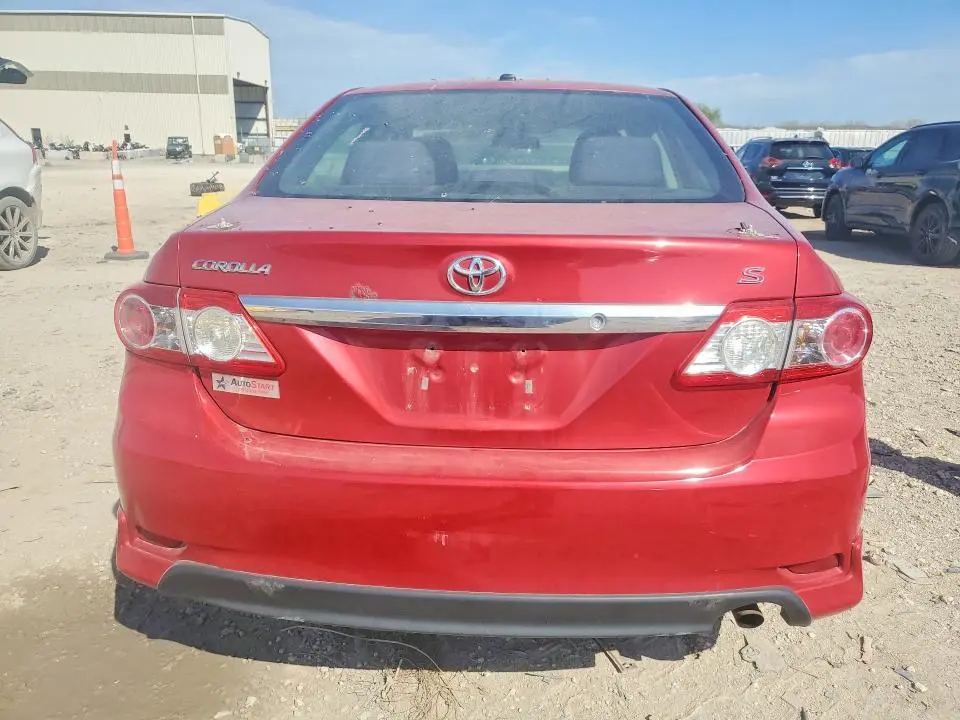 2011 TOYOTA COROLLA S  