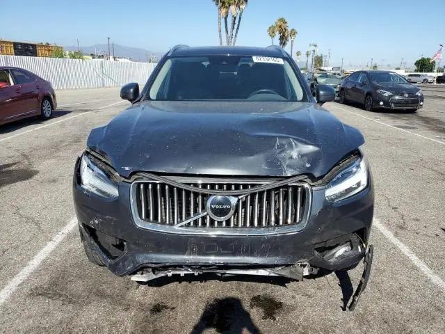 2022 VOLVO XC90 T5 MOMENTUM  
