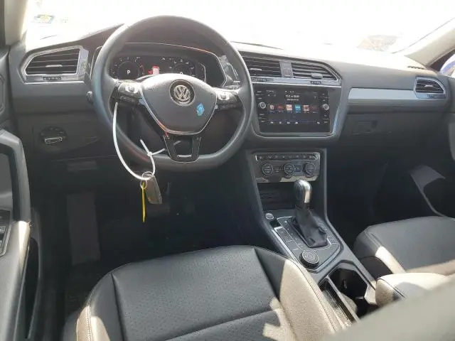 2020 VOLKSWAGEN TIGUAN SE  