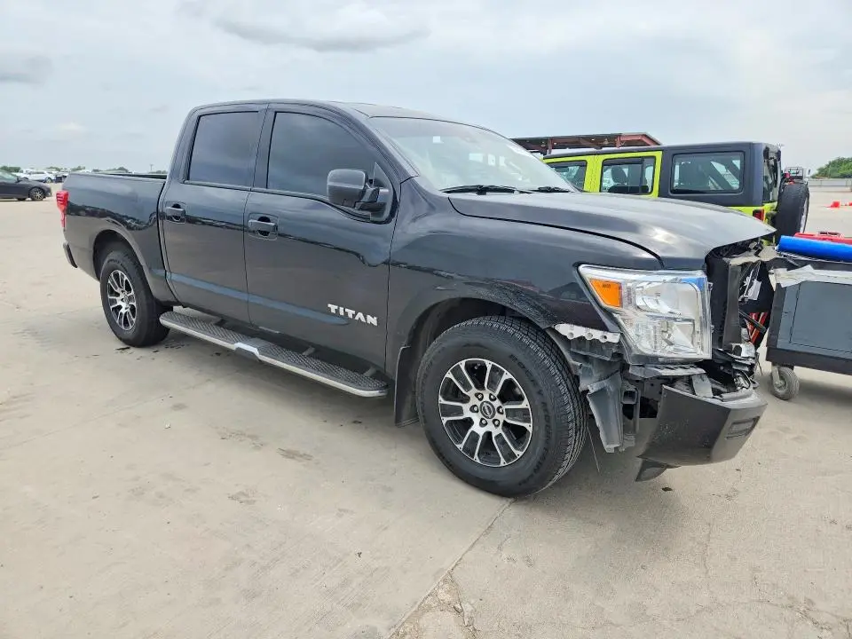 2023 NISSAN TITAN S  