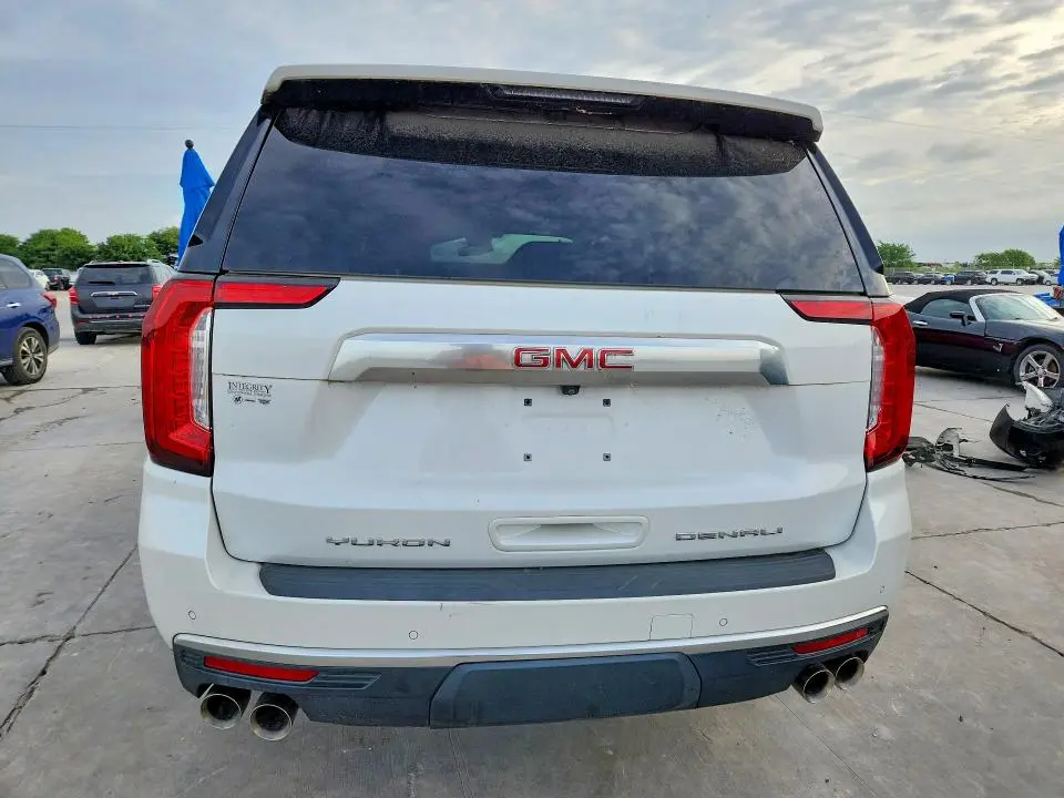 2023 GMC YUKON XL DENALI  