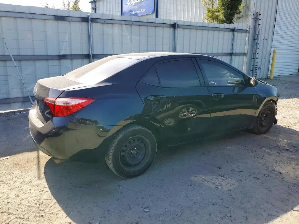 2018 TOYOTA COROLLA LE  