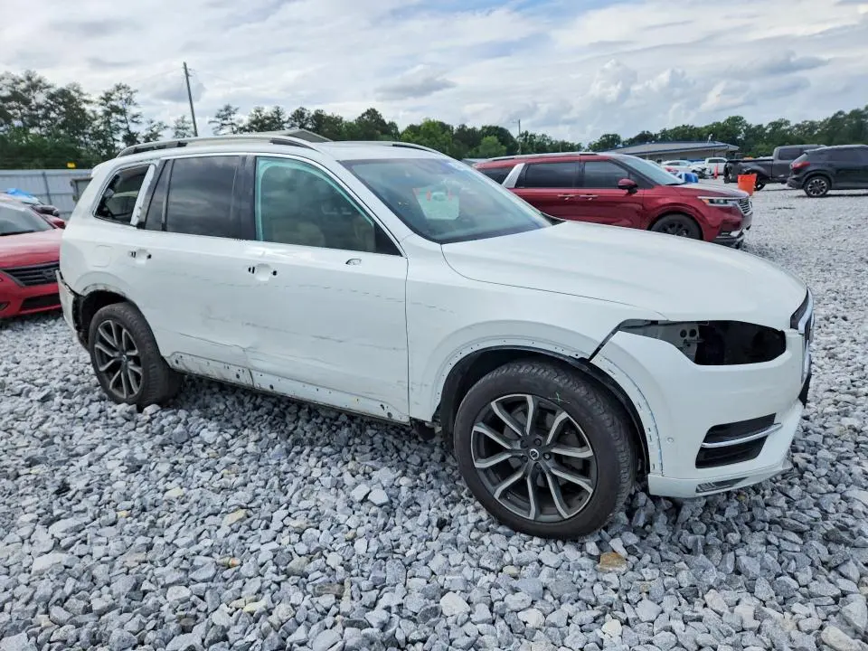 2016 VOLVO XC90 T6  