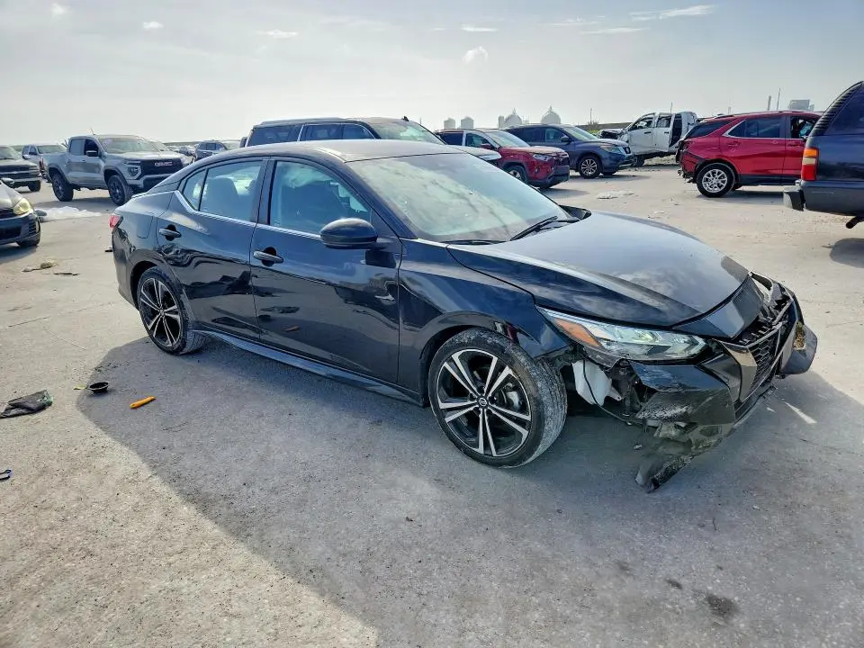 2023 NISSAN SENTRA SR  