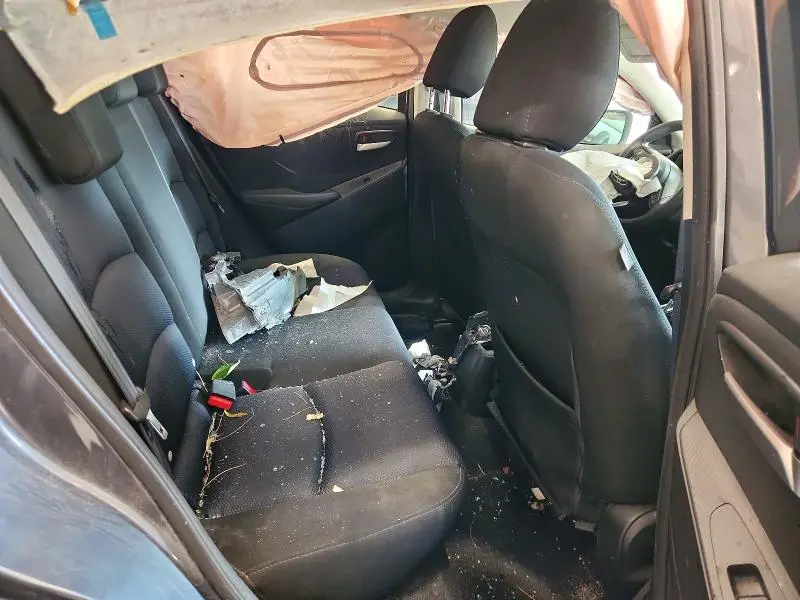 2019 TOYOTA YARIS LE  