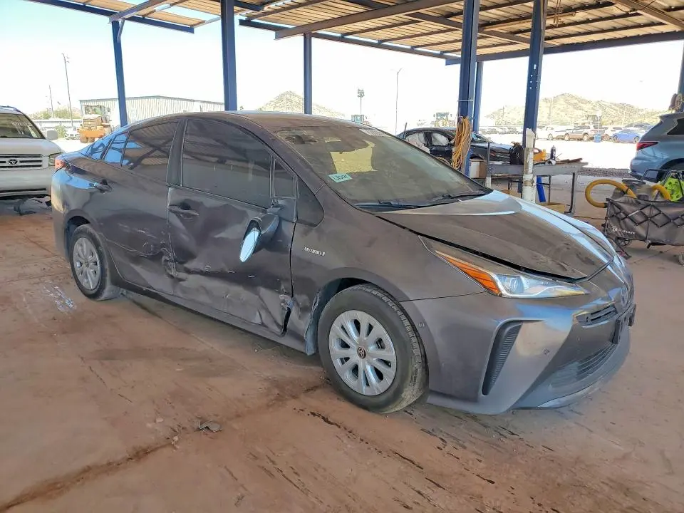 2021 TOYOTA PRIUS LE  