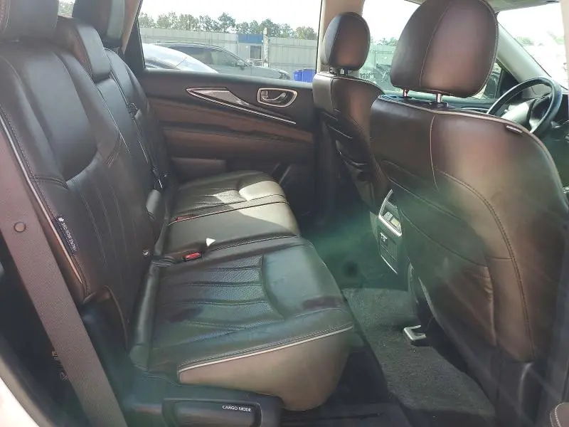 2019 INFINITI QX60 LUXE  