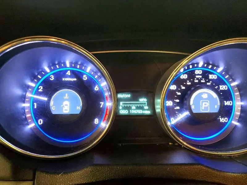 2013 HYUNDAI SONATA GLS  